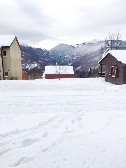 T2 Confortable 31m2 Piscine Terrasse Vue Degagee Montagne * Ignaux